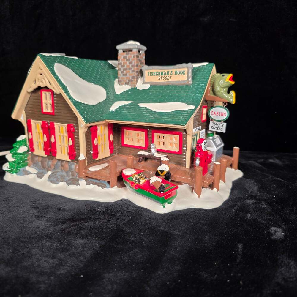 Dept 56 Retired "Fisherman's Nook Resort" Lighted Ceramic Original Snow Village